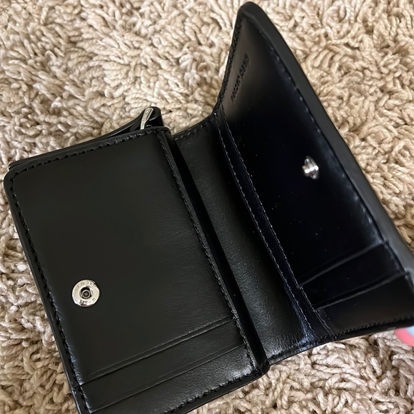 Marc Jacobs Wallet - Picture 4 of 4